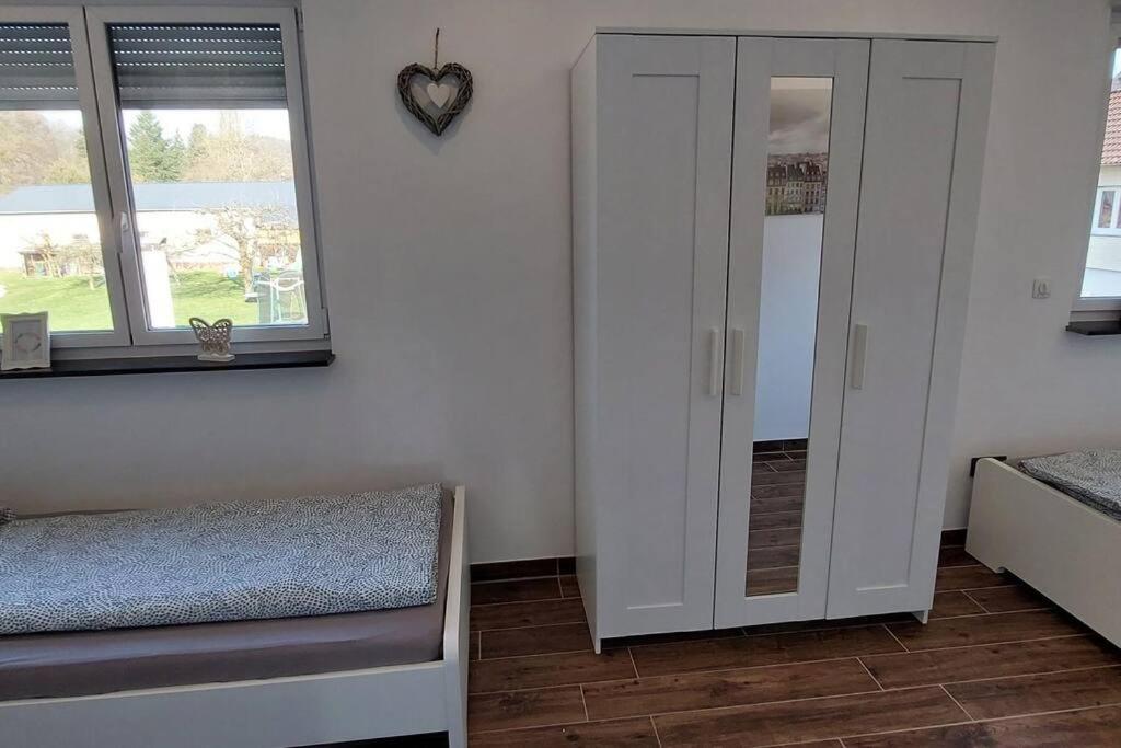 Grosse Tolle 4 Zimmer Ferienwohnung Im Herzen Des Odenwaldes Moerlenbach Bagian luar foto