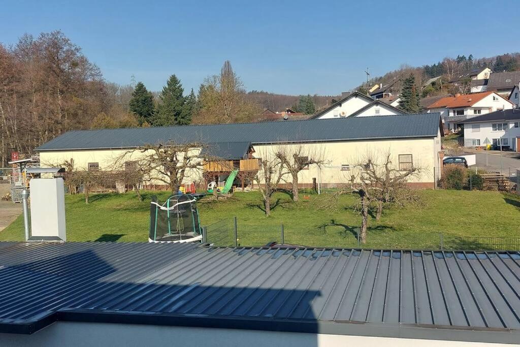 Grosse Tolle 4 Zimmer Ferienwohnung Im Herzen Des Odenwaldes Moerlenbach Bagian luar foto